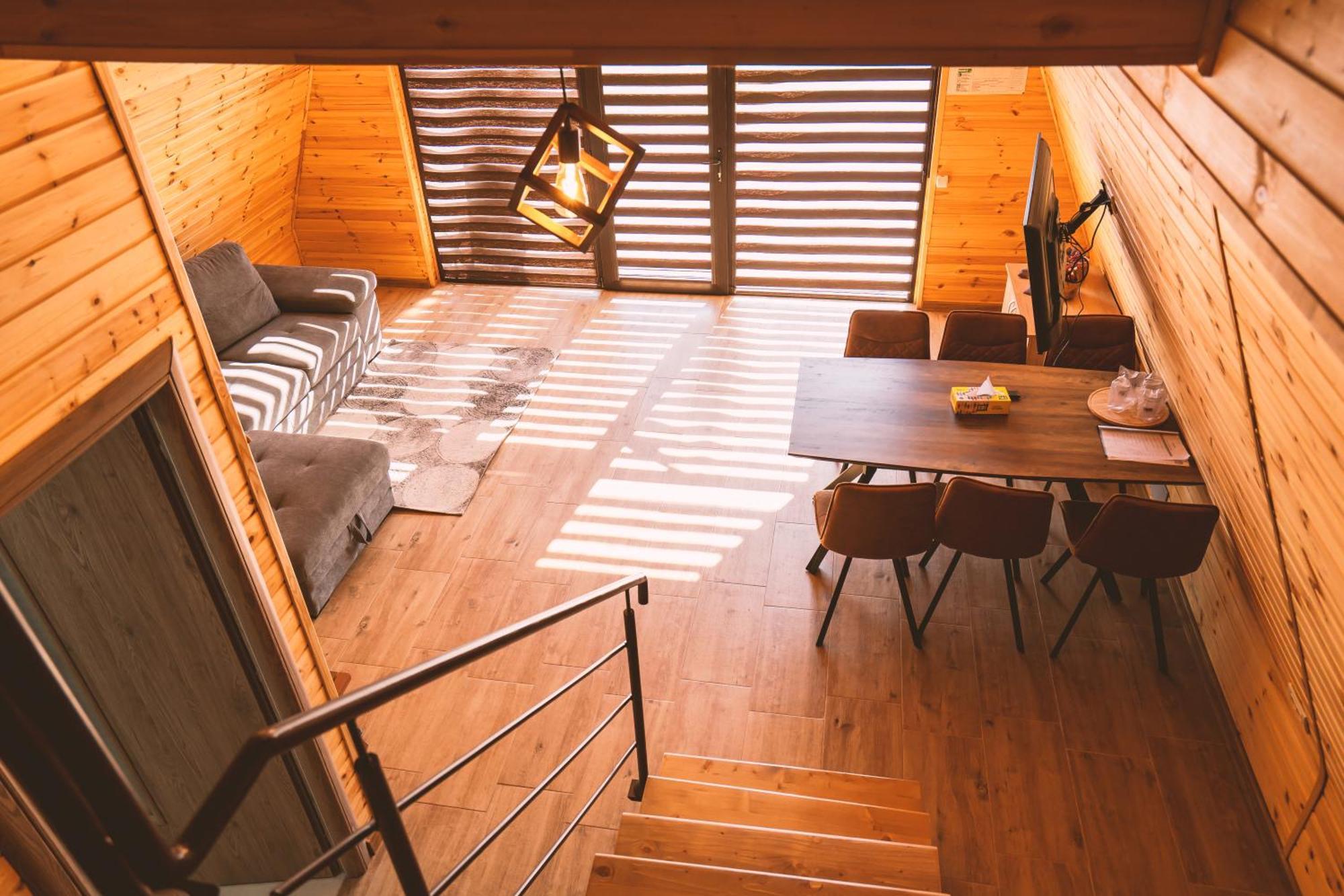La Casute Hotel Capatineni-Paminteni Eksteriør billede